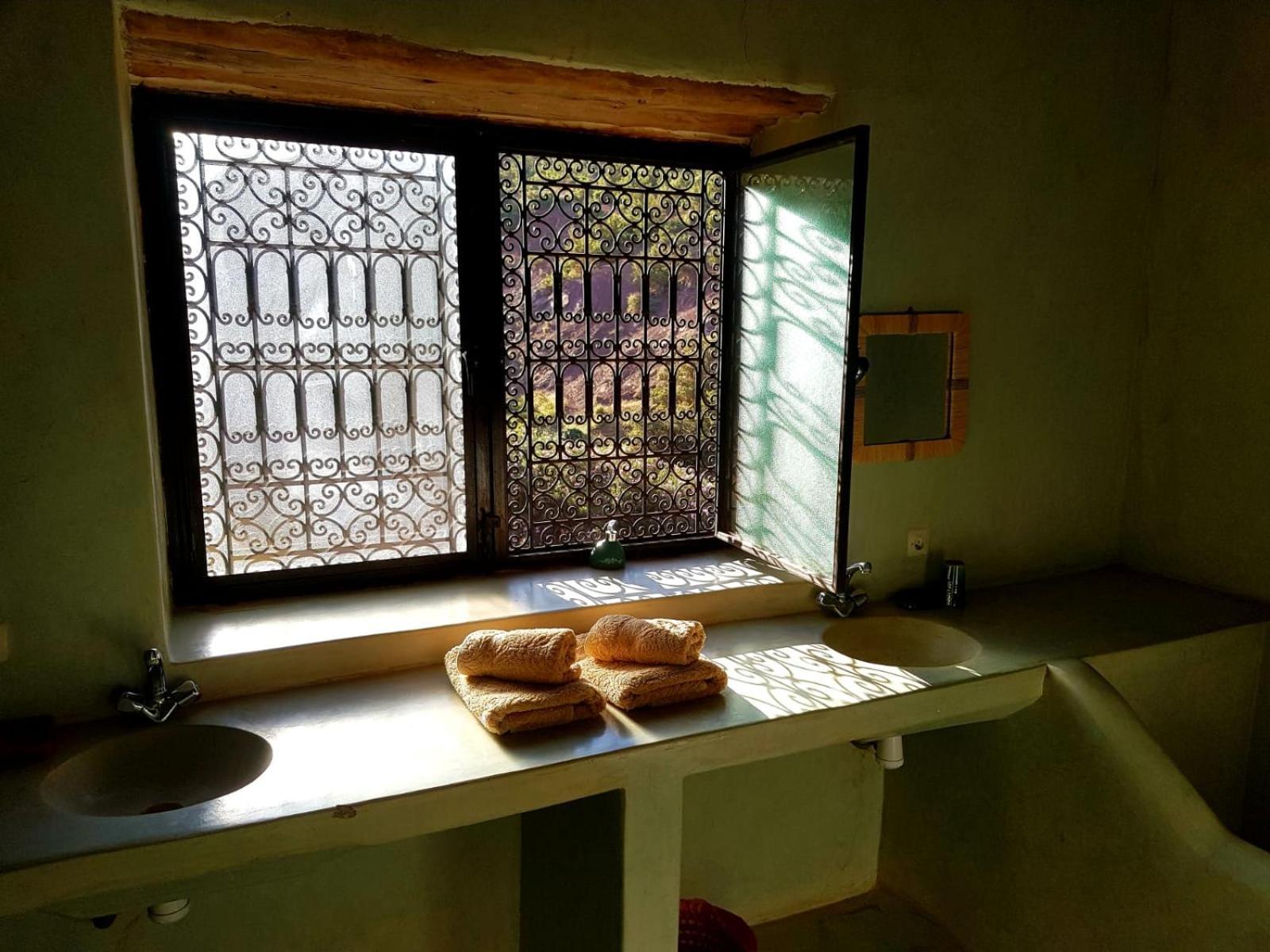 Ourika Timalizene Le Jardin Des Delices Hotell Tamezindert Exteriör bild