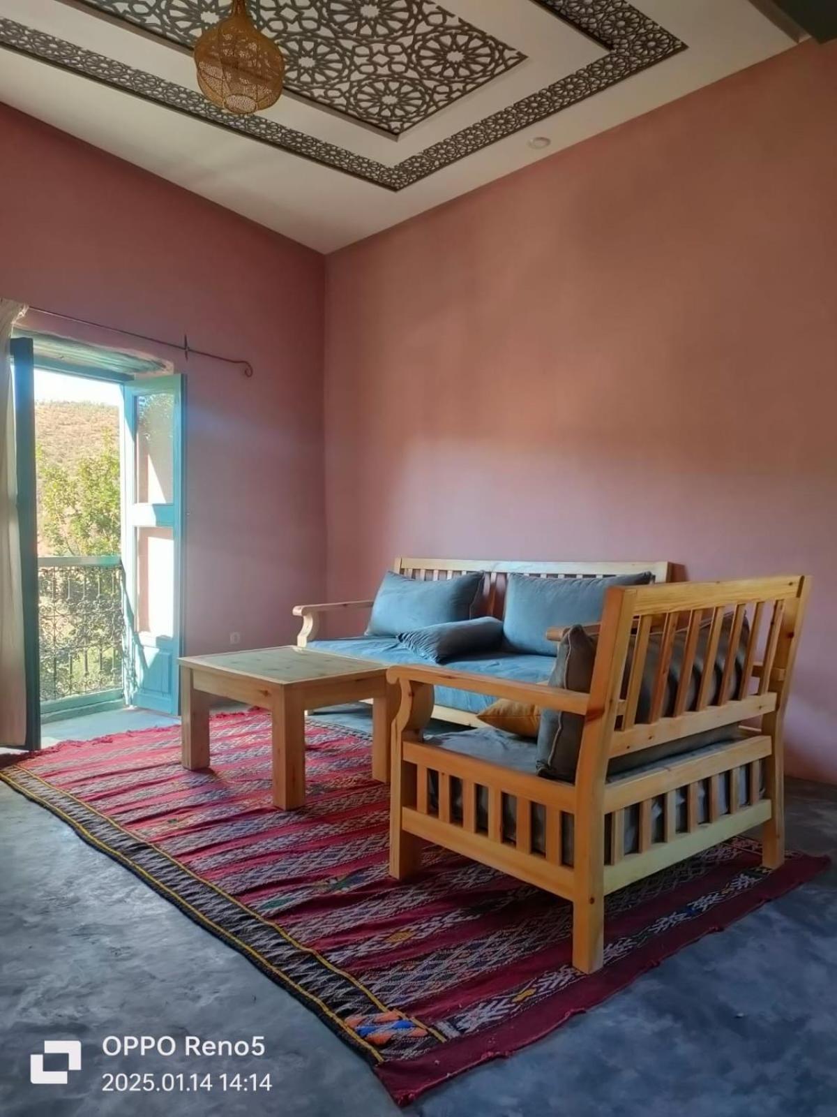 Ourika Timalizene Le Jardin Des Delices Hotell Tamezindert Exteriör bild